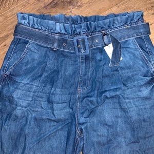 NEW Forever 21 Paperbag Jeans